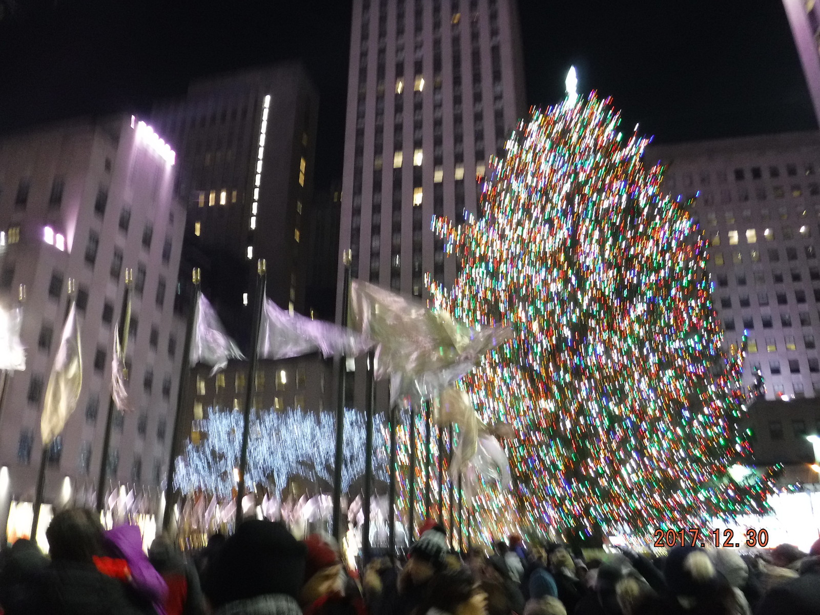 ロックフェラーセンタービル クリスマスツリーとリンク Toyotaboxyのblog
