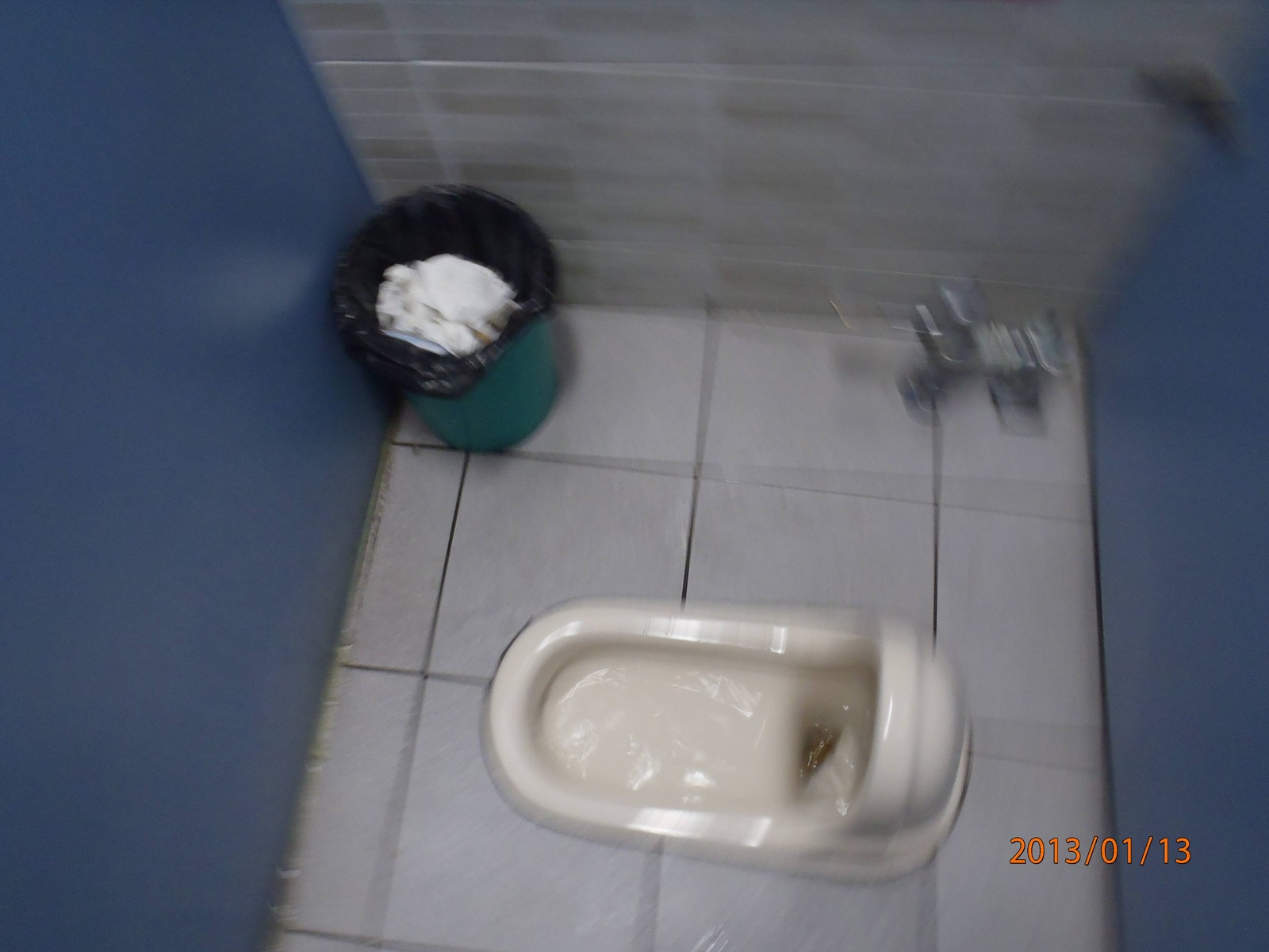 台湾 礁渓車站 台湾式トイレに遭遇 Toyotaboxyのblog