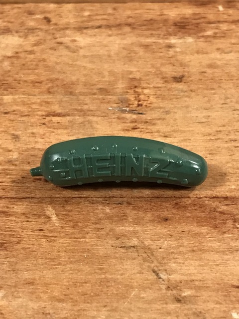 Vintage Heinz Pickles Pinbacks (1)