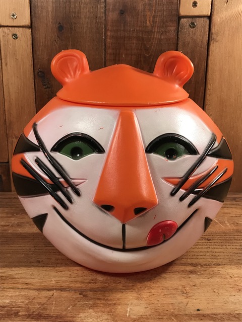 Vintage Kellogg “Tony the Tiger” Plastic Cookie Jar (1)