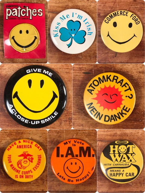 Vintage “Give Me A Close Up Smile” Pinback