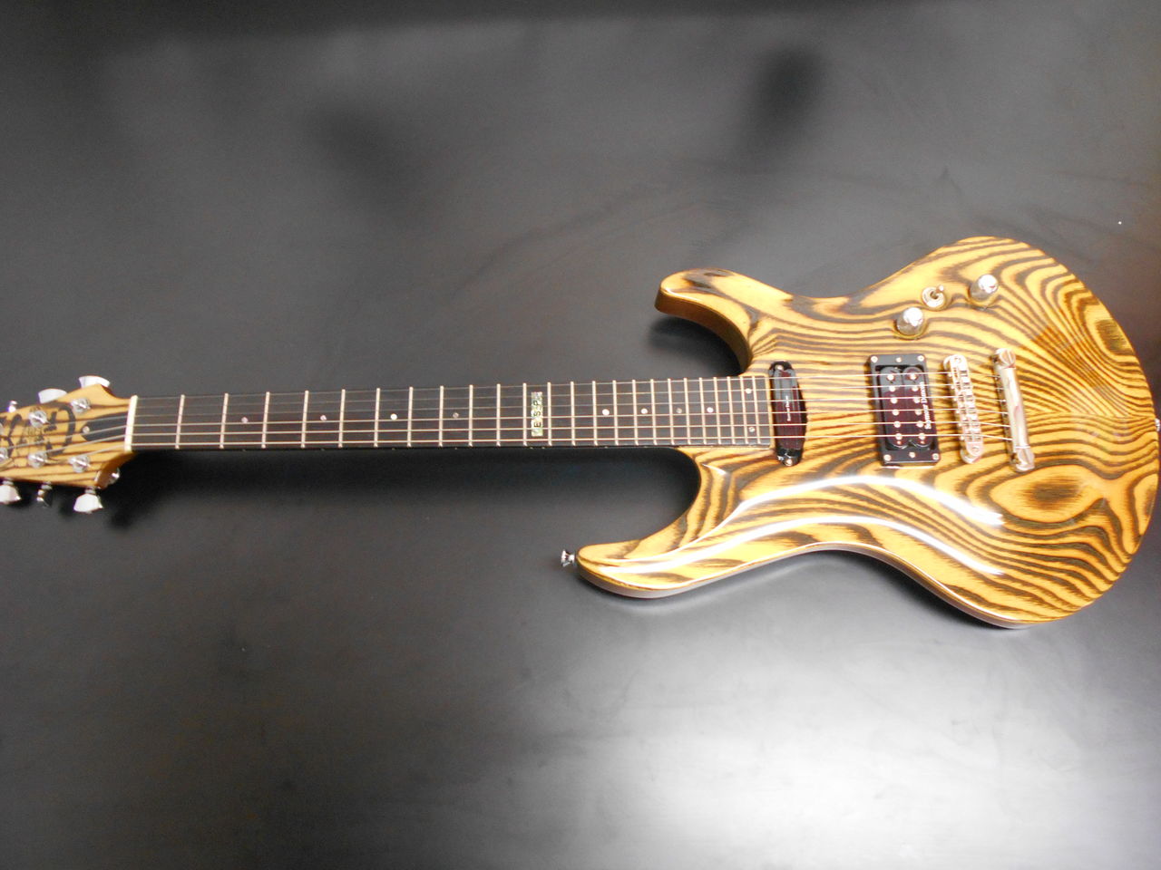 とりっぴー　ギター GrassRoots G-一角 Natural 04 Limited Sazabys RYU-TA