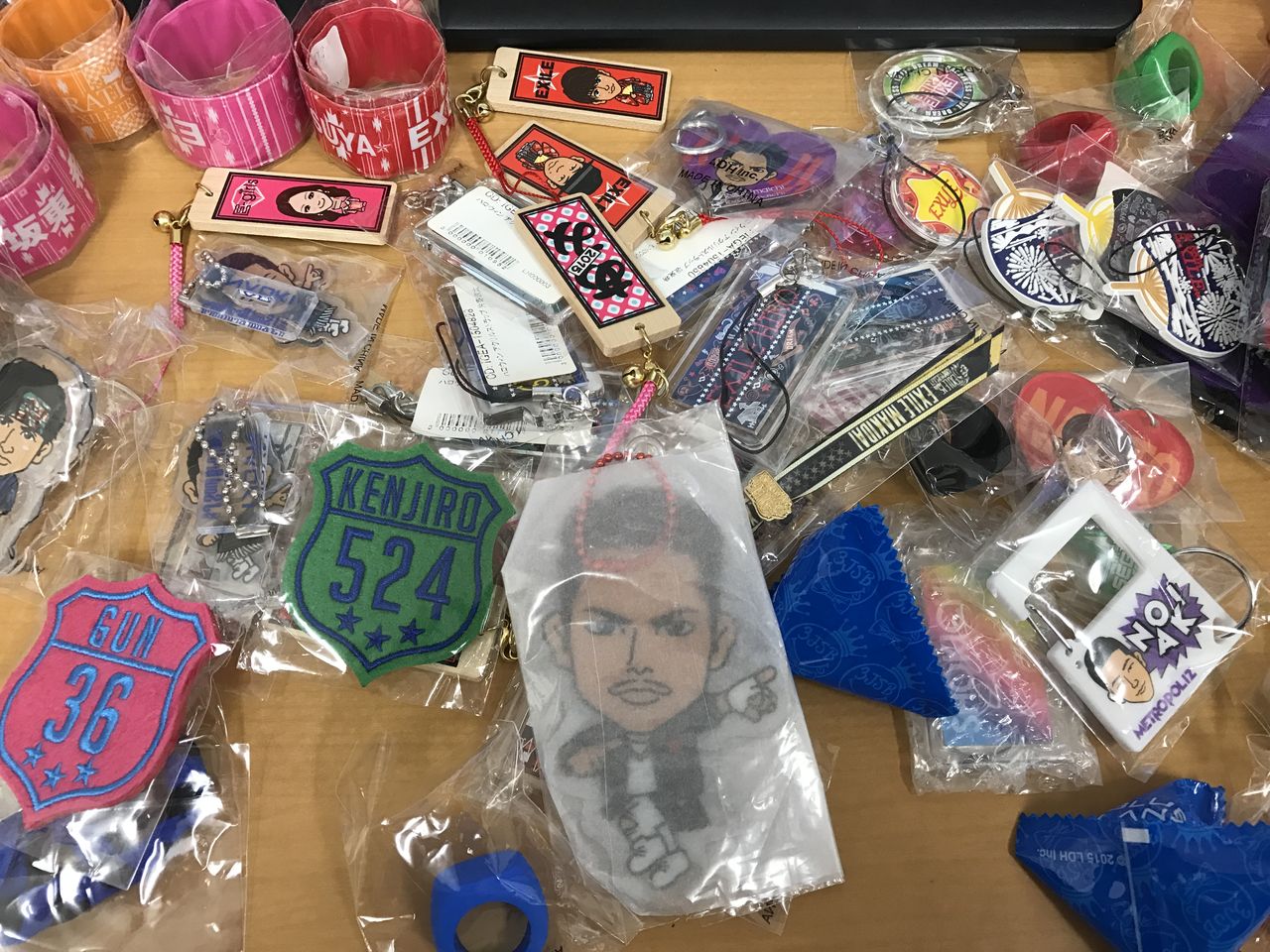 草加店】店頭での買取です。 LDH/EXILE/三代目/居酒屋EXILE 草加店】店頭での買取です。 LDH/EXILE/三代目/居酒屋EXILE