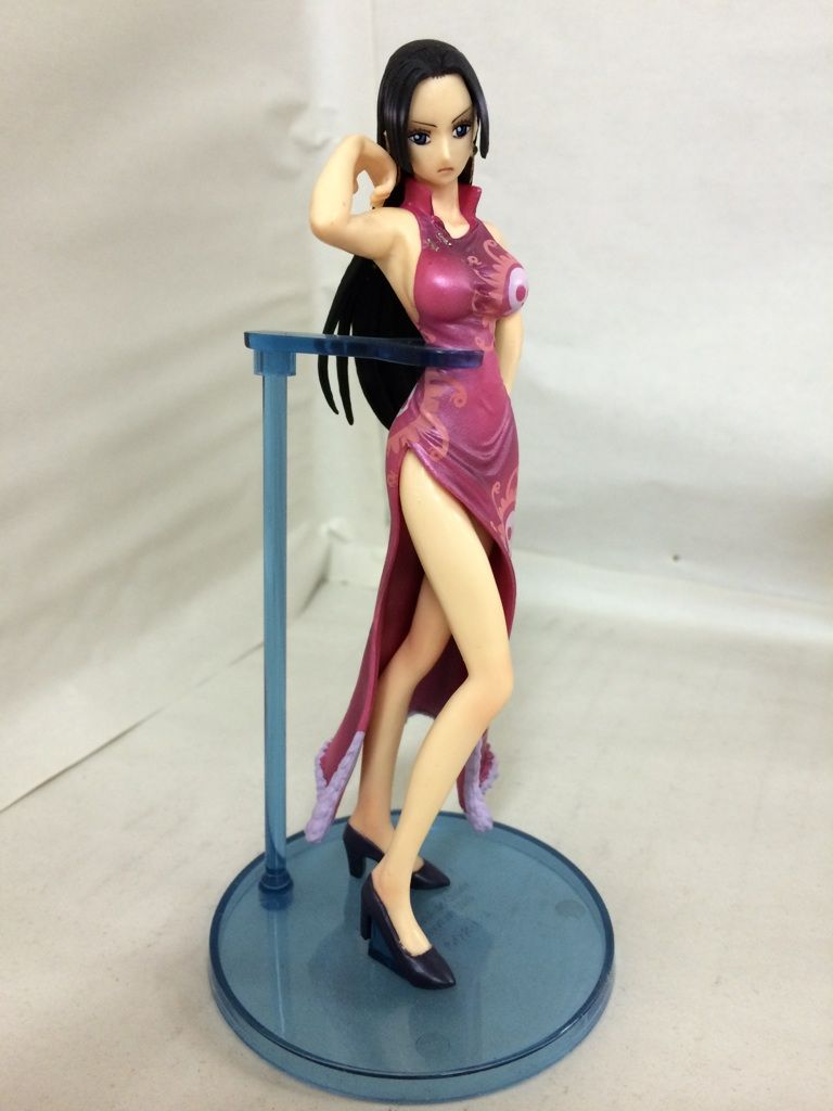 愛知県 名古屋市 港区にフィギュアを出張買取に行ってきました One Piece クローズ Worst 食玩 一番くじ フィギュア ペンスタンド 買い取り 売る おもちゃ買取トイズキング スタッフブログ 全国どこでも出張買取