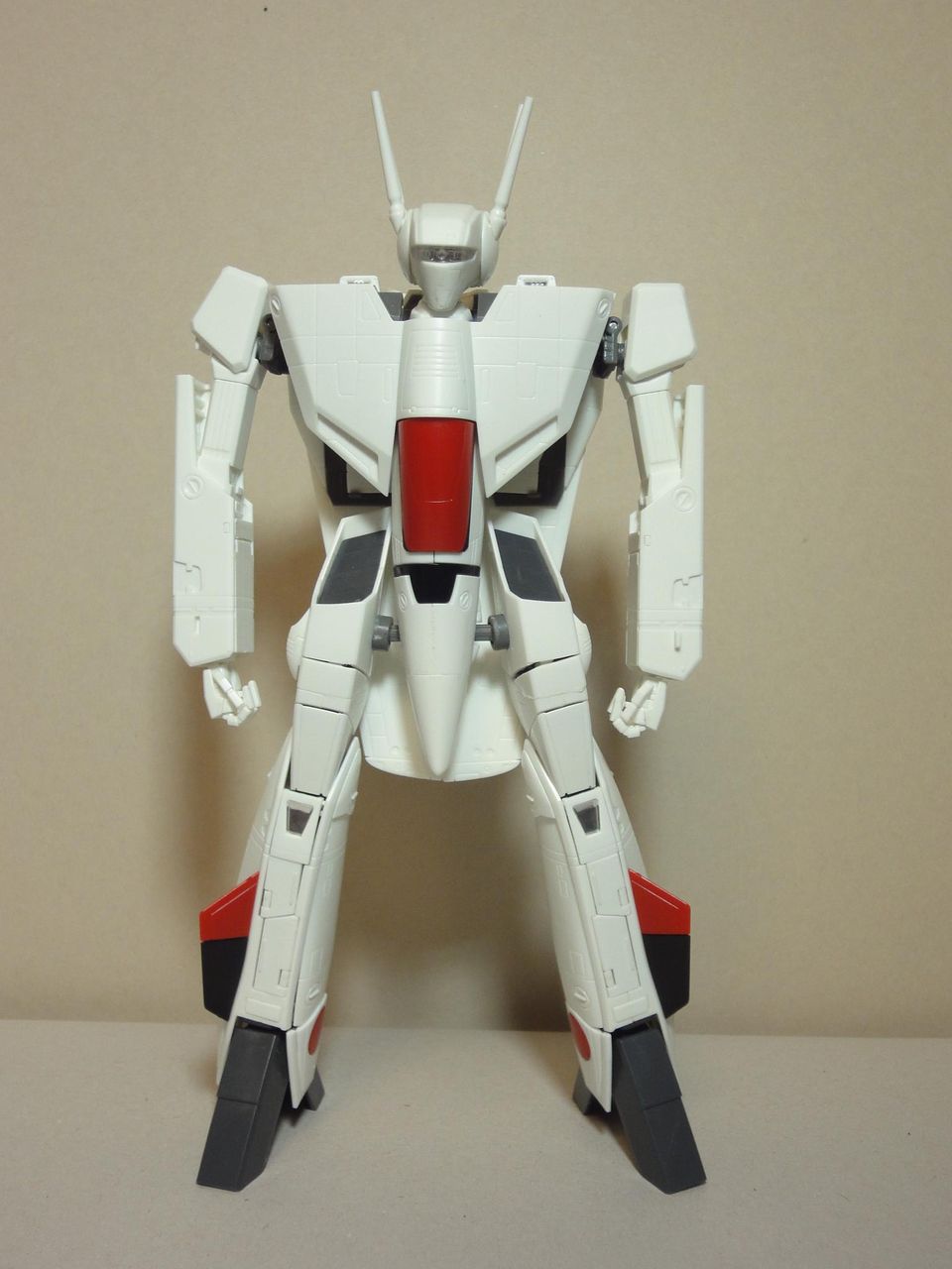 バンダイ 1 72 Vf 1 改修報告 銀河系最強おもちゃ買取トイズキング大阪店