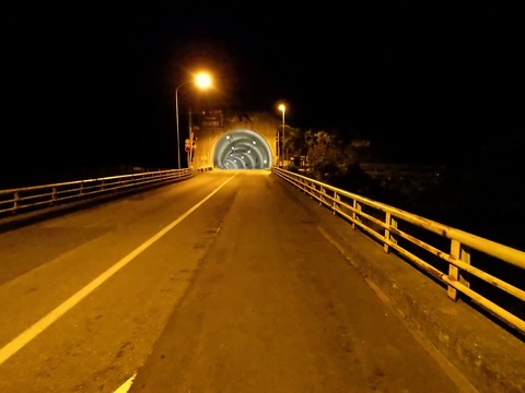 R0010002