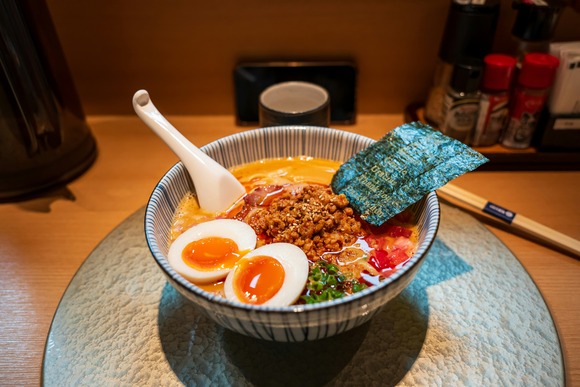 ラーメン一杯１０００円超え、完全に受け入れられるｗｗｗｗｗｗｗｗ