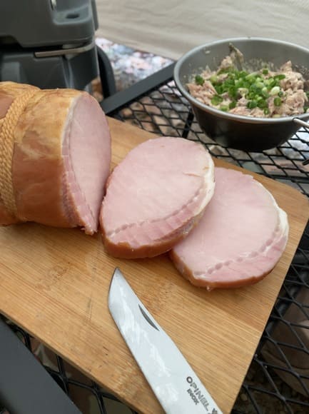 【画像】鉄ヲタのラブライバー、元気に冬キャンプ