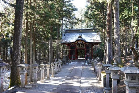 三峯神社