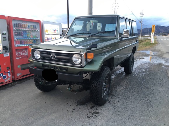 LAND CRUISER