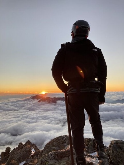 好きな子「You Tube何見てる？」ワイ「山岳遭難事故の解説動画」好きな子「…」