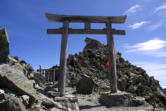 峰本社