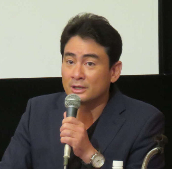 野口健氏「登山前に既に高山病」半袖キャリーケース富士登山の外国人観光客に唖然「軽装なら登山禁止に」