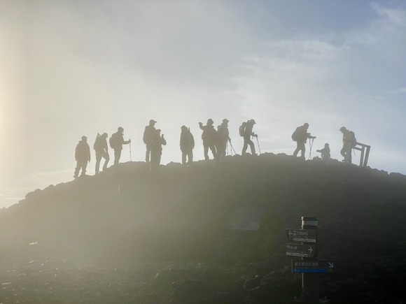汗っかきにはつらい季節がやってきたなあ…もはやナイトハイクしかないか～