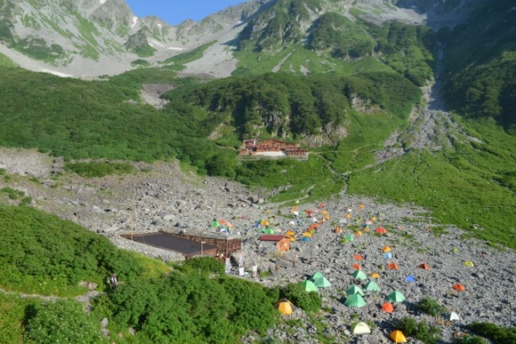登山中の挨拶嫌がってるやつは単なるコミュ障だよ