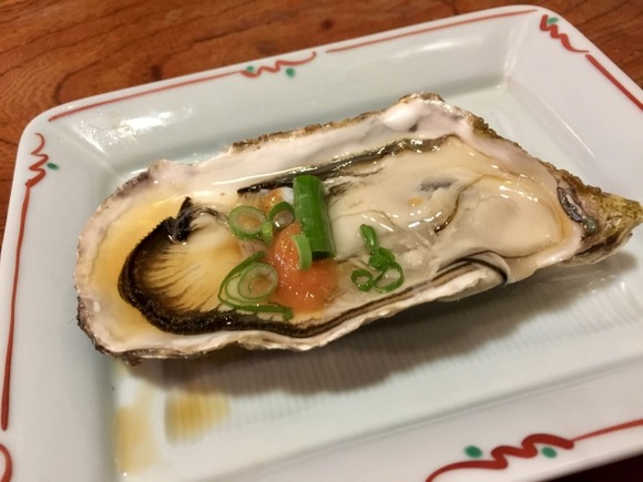 カッペだけど東京旅行で築地行ったとき食べた生牡蠣がうますぎた