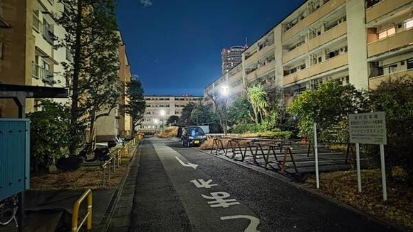 【画像】ワイ、週に4～6回くらい深夜に5～15kmくらい歩いとる