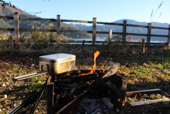 ソロキャンプやってる奴って変な奴多くね？