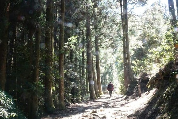 先日山小屋泊した時、泊まりは俺だけで日の出組が登ってくるまで超孤独だった
