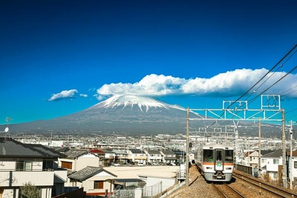 【富士山】開山直前と閉山直後、どっちが登りやすい？