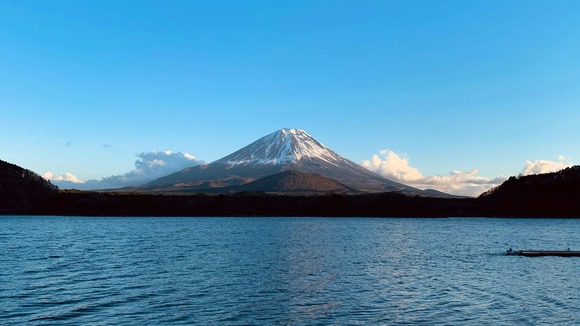 高尾山6号路登れれば富士登山は山頂まで行けそうですかね？