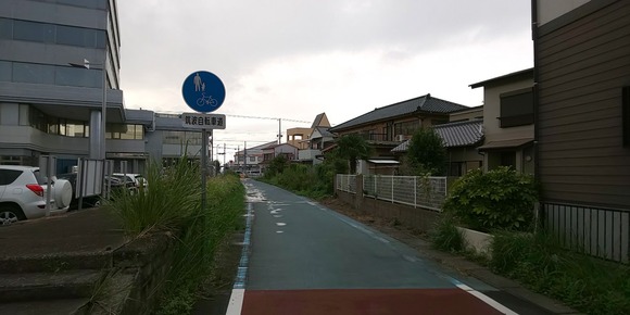 652-3