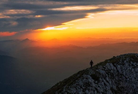 ソロで歩いてる人で紙地図持たずに入山する人っている？もしくは地形図読めない人いる？