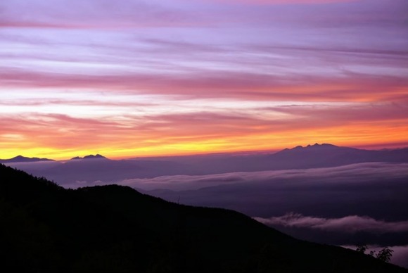 【悲報】富士山、マジキチ登山客が増えすぎる