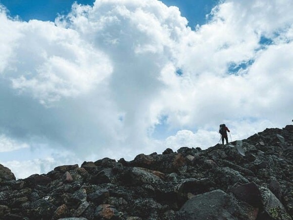 marina-zvada-4pKejJn7rSM-unsplash (1)