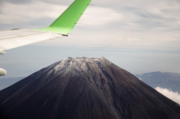 【画像】富士山登ったけどもう二度と登らん辛すぎる