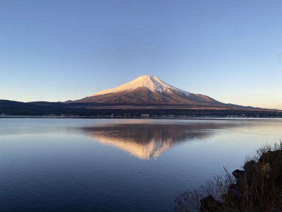 富士山「腹ン中がパンパンだぜ」