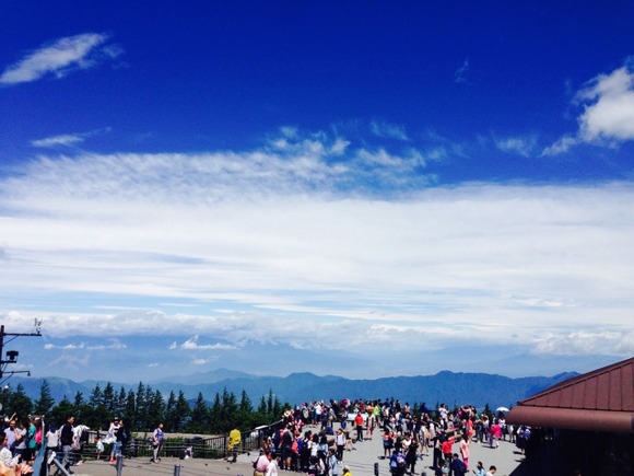 富士山に「登山鉄道」構想！スバルライン上にＬＲＴ…地元市長は「信仰の山」と反発