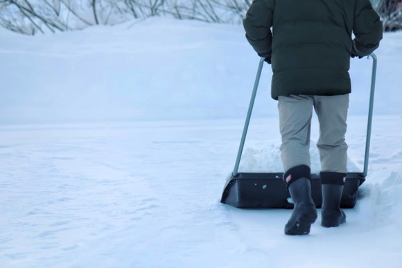 【悲報】ワイとうほぐ人、雪かきで体力が0に