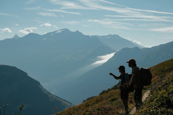 登山に最適な季節とは一体何だろうね？