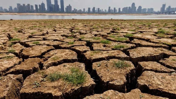 【環境】世界の水循環のバランスが崩壊、「人類史上初」　食糧生産半減の恐れも