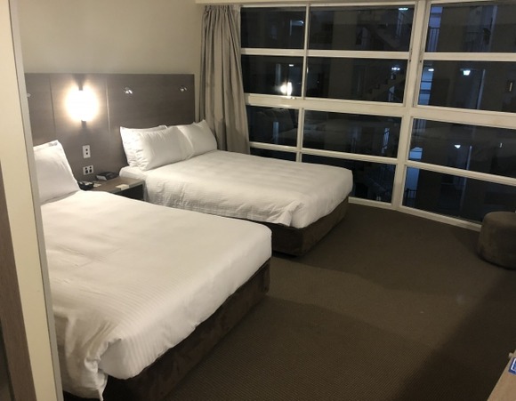 旅行って夜になるとやることなくなるよな