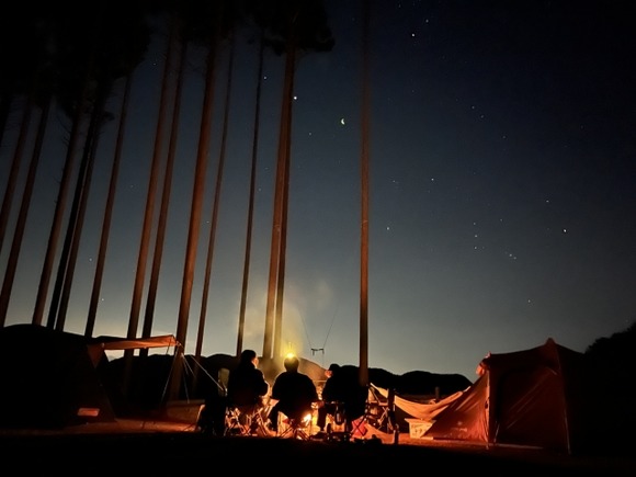 キャンプブーム、終わる…捨てるほど道具売られてて草