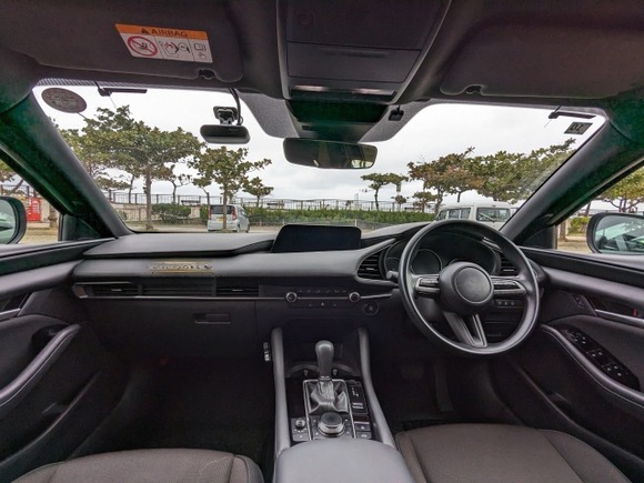 旅行する時ってレンタカー？電車？どっちがいい？