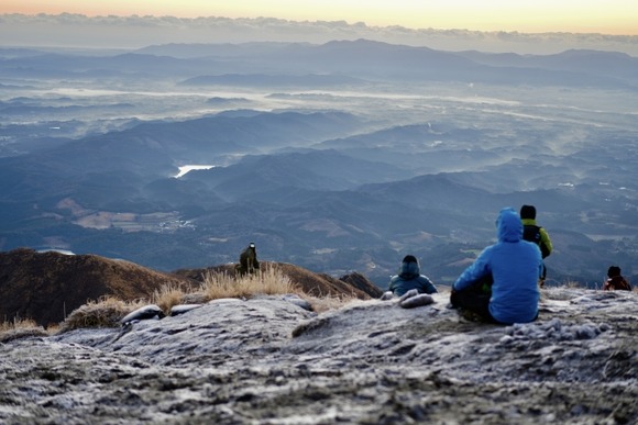 ただ登るだけなのに登山ってなんで人死ぬんや