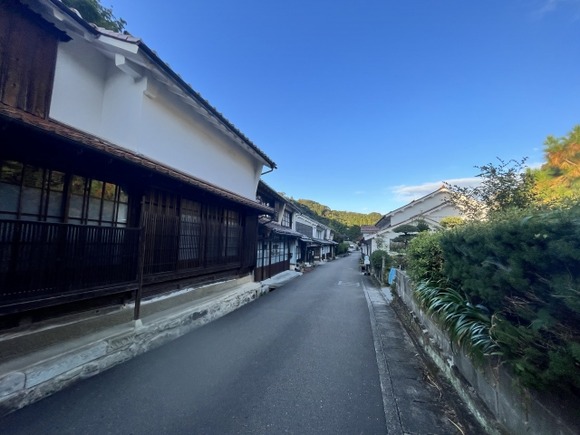 【石見銀山】観光の女性転落死…もたれた木製柵の支柱折れる