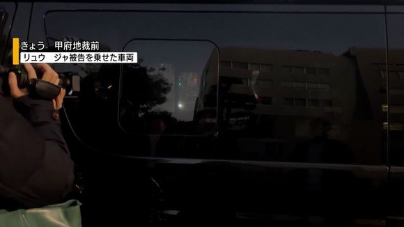 【山梨】「富士山見えない」ホテルの依頼で…河口湖畔の樹木23本伐採、切り株に穴を開け除草剤を注入　中国人男に罰金30万円判決