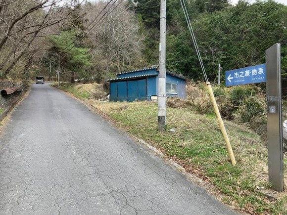 【画像】甲府駅からおこんこん山（標高260m）と大門碑林公園経由で下部小学校・中学校跡まで歩く