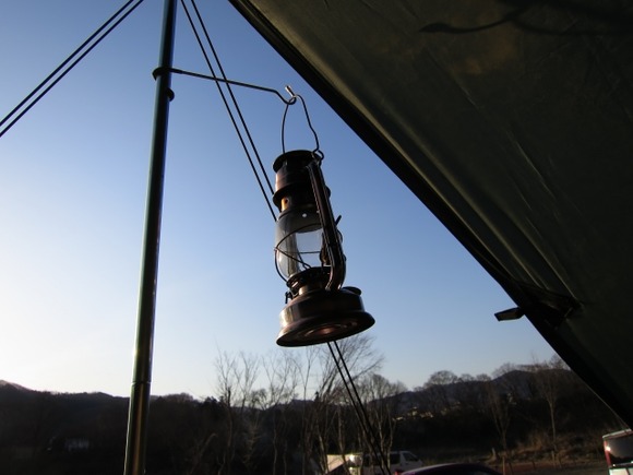 「キャンプで聞きたい歌手」1位はダントツ　B'z＆ゆずなどを圧倒した国民的バンド