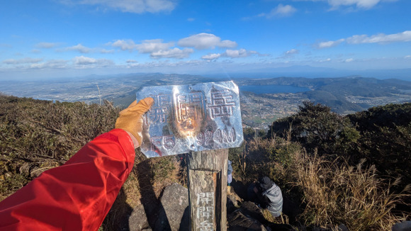 ウインドシェルにバーサライトジャケットを使うのってどうなのでしょうか？