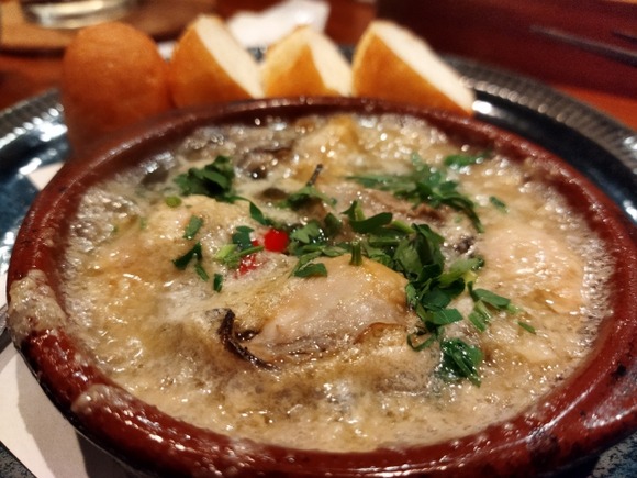 【画像】きのこのアヒージョうますぎて草くさーwww