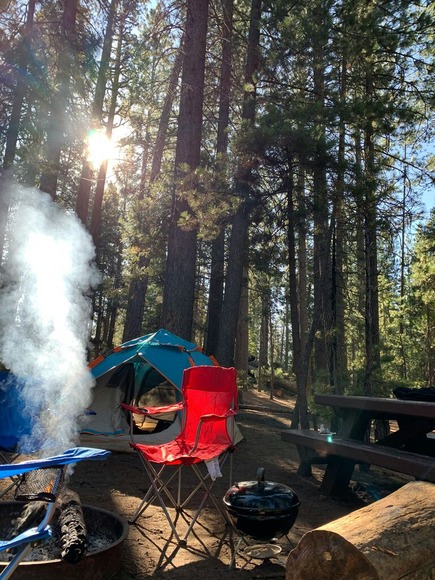 【画像】ソロキャンプに来てるんだが土砂降りｗｗｗｗｗｗｗｗｗ