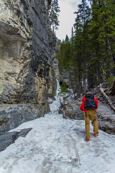 山の遭難から助かるゲームとかあったら楽しそう