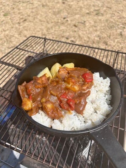 キャンプにはカレーなの？