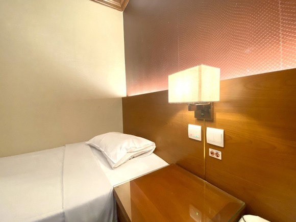 めちゃめちゃ旅行いくんだけど「宿には極力金かけたくない」って異端なのか？？