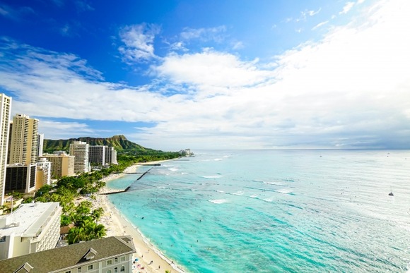 【悲報】ハワイ旅行、一人100万円時代に